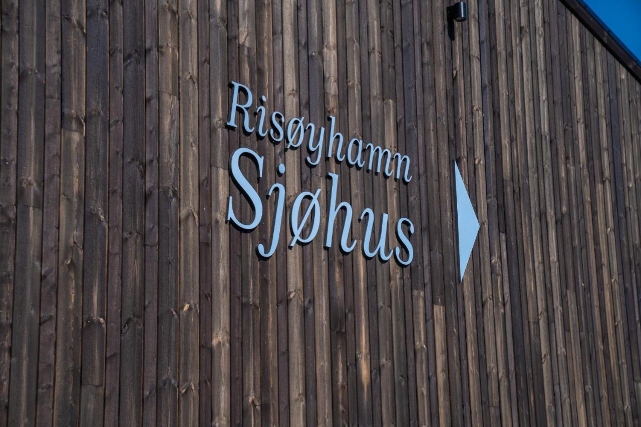 Apartament Risoyhamn Sjohus As Zewnętrze zdjęcie